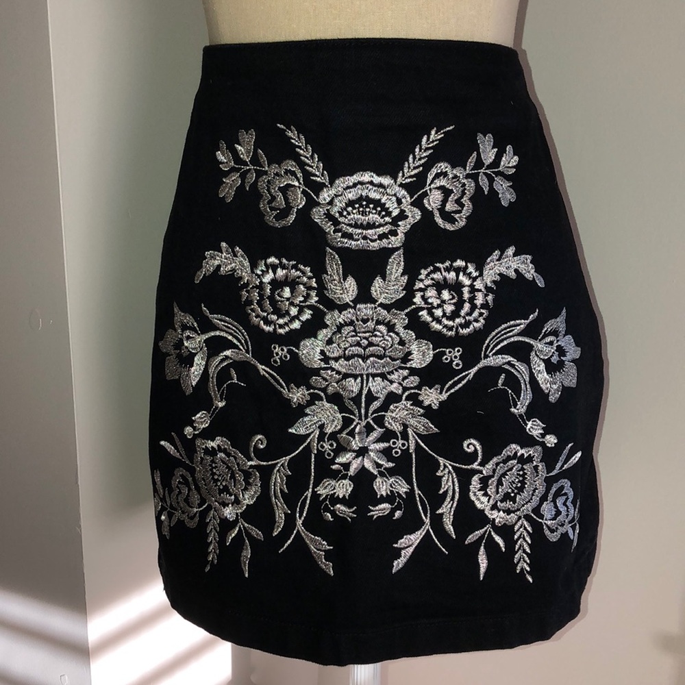Top shop skirt